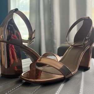 Rose gold shinny block heel with strap